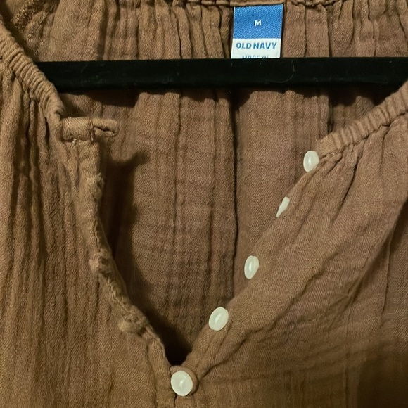 Old Navy Blouse - Picture 2 of 3